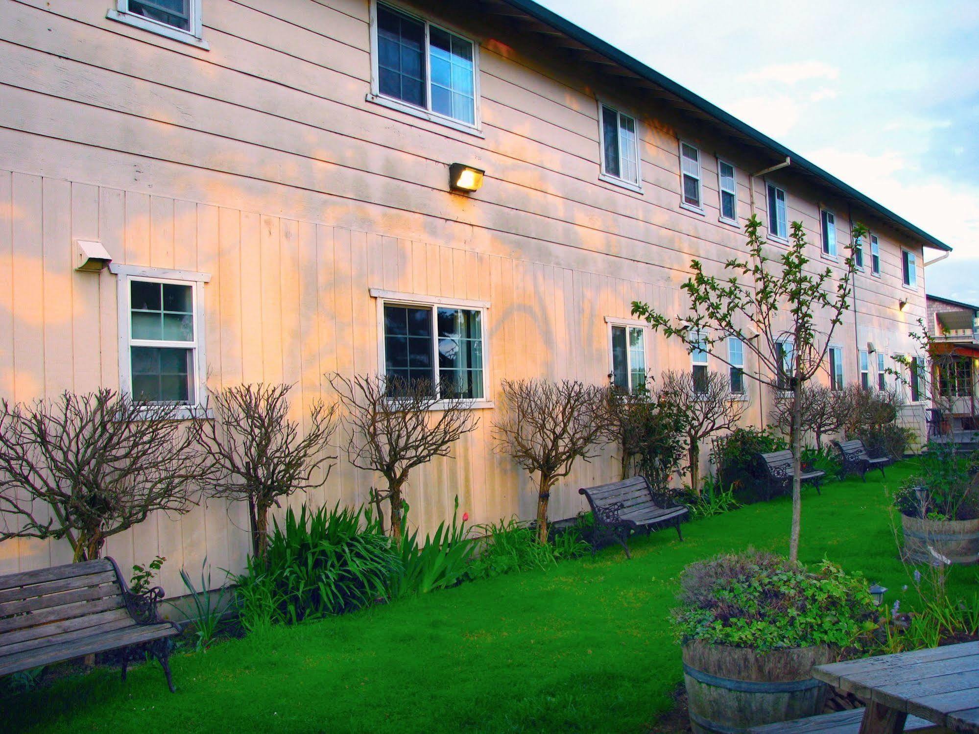 Pacific City Inn Экстерьер фото