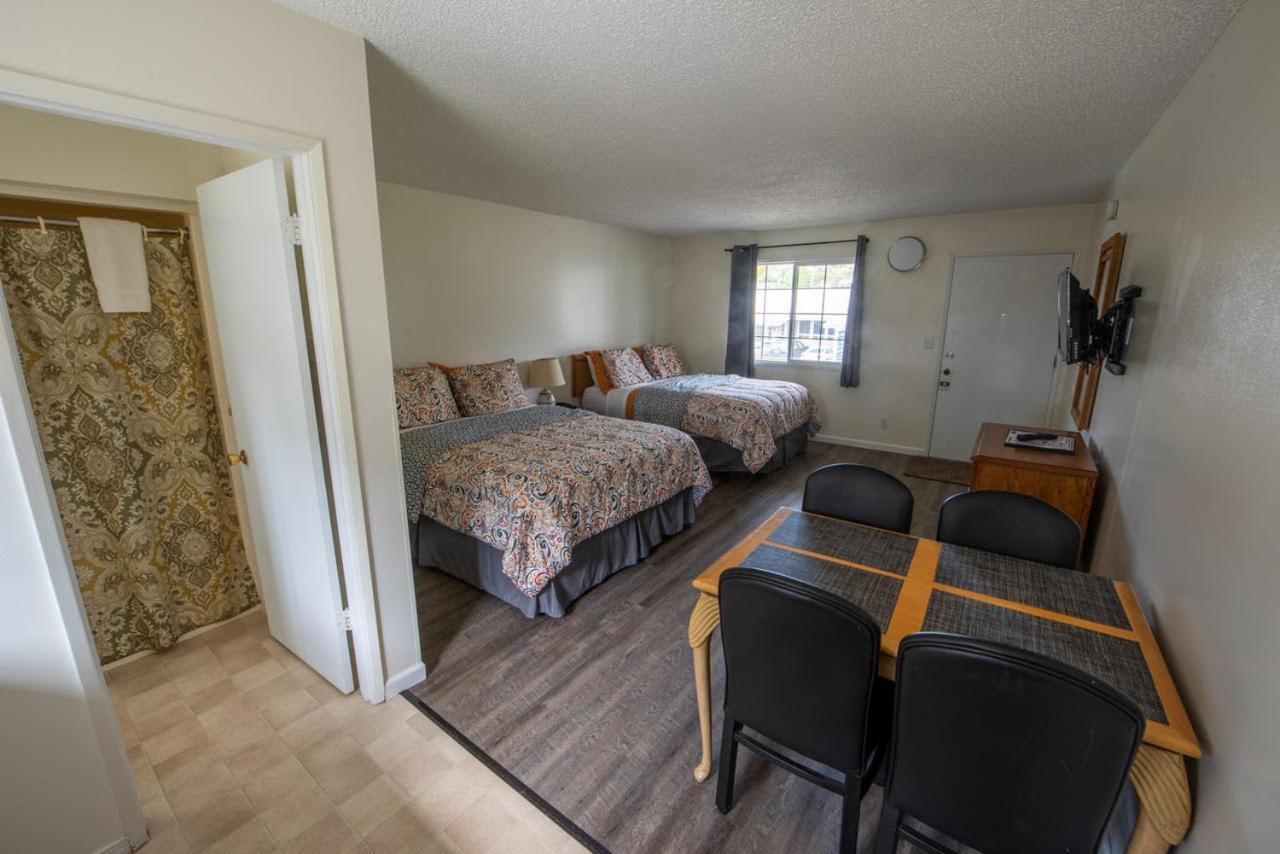 Pacific City Inn Экстерьер фото
